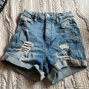 Size 0 Aéropostale super high rise curvy midi jean shorts